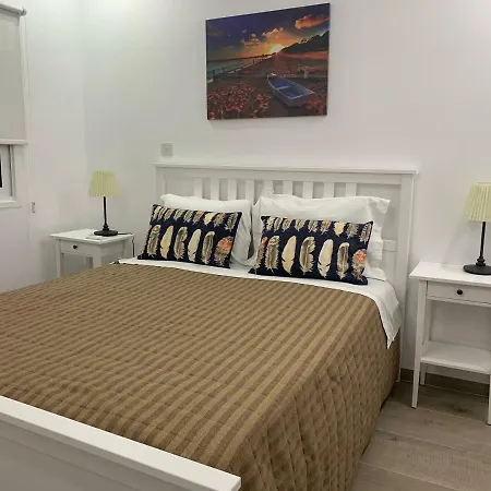 Phoenicia Sea View Lux Promenade Λάρνακα